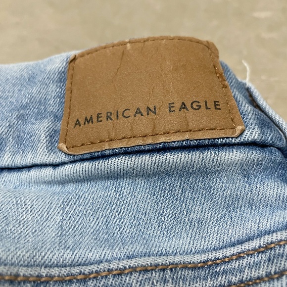 💙PETITE💙American Eagle Light Wash Women's Ankle Cropped Skinny Jeans. - Picture 6 of 6